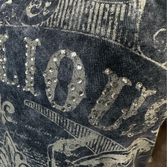 VINTAGE Y2K Women’s Small Whimsigoth Rhinestone Cross Roses Rebellious T Shirt - Picture 4 of 10